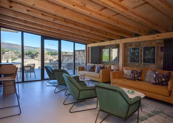 Duruelo Mountain Suites